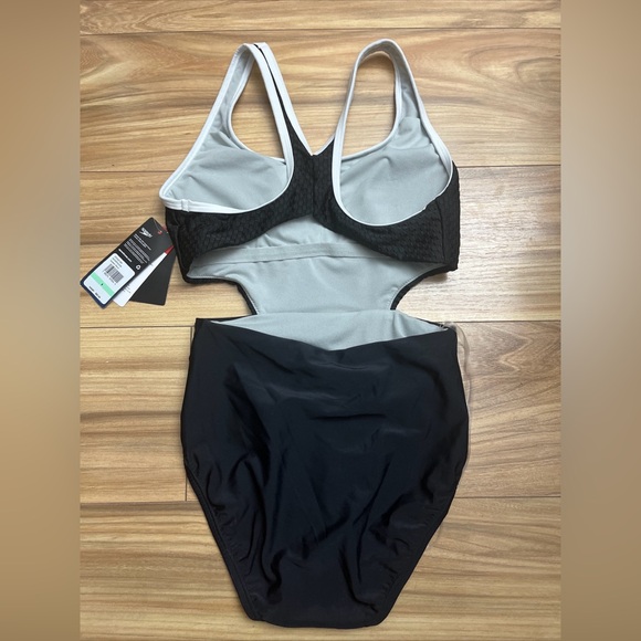 Speedo Women's Swimsuit One Piece Racerback Cut Out Swimwear Sz 8 women’s NEW - Picture 5 of 7